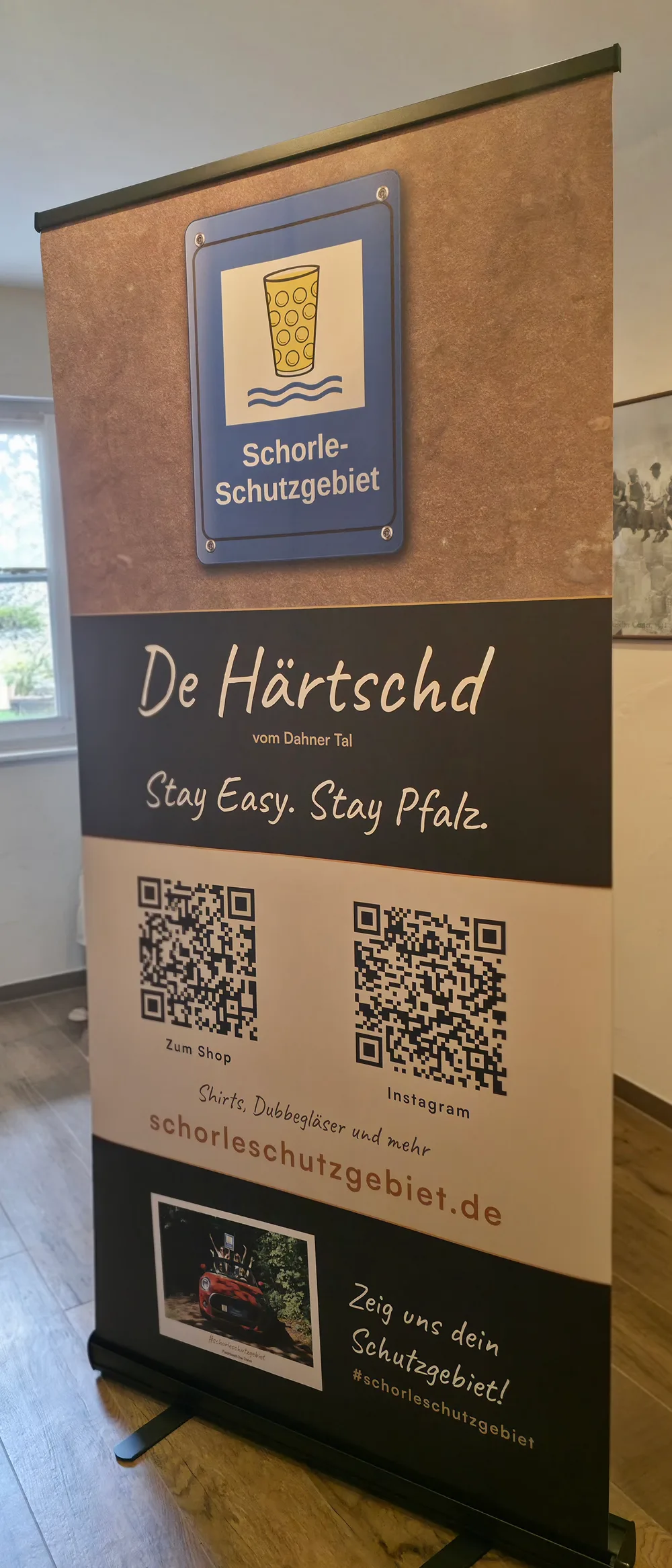 Roll-up – De Härtschd · 100 × 200 cm